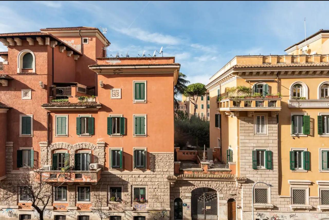 Apartamento Re Di Roma-suite Colosseo Modern Space With Free Netflix And Wifi *